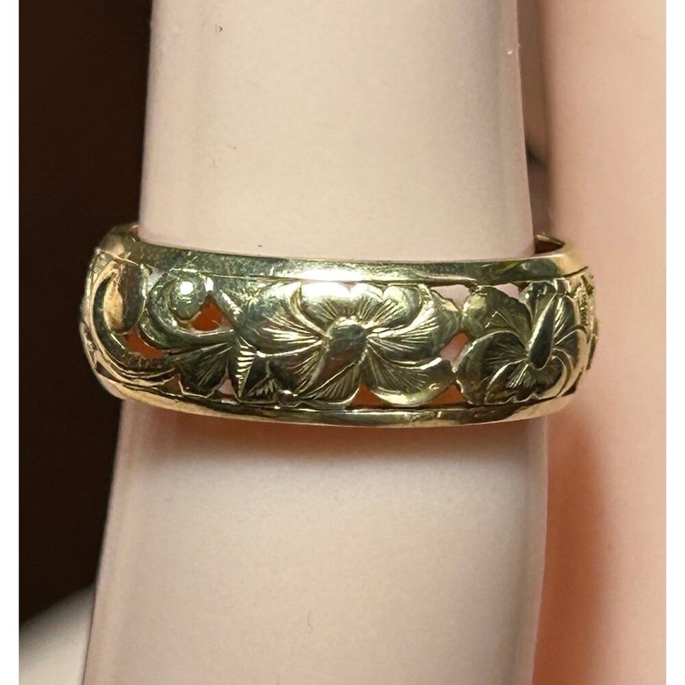 14k solid yellow gold Hawaiian heirloom flower carved art deco 6mm band ring